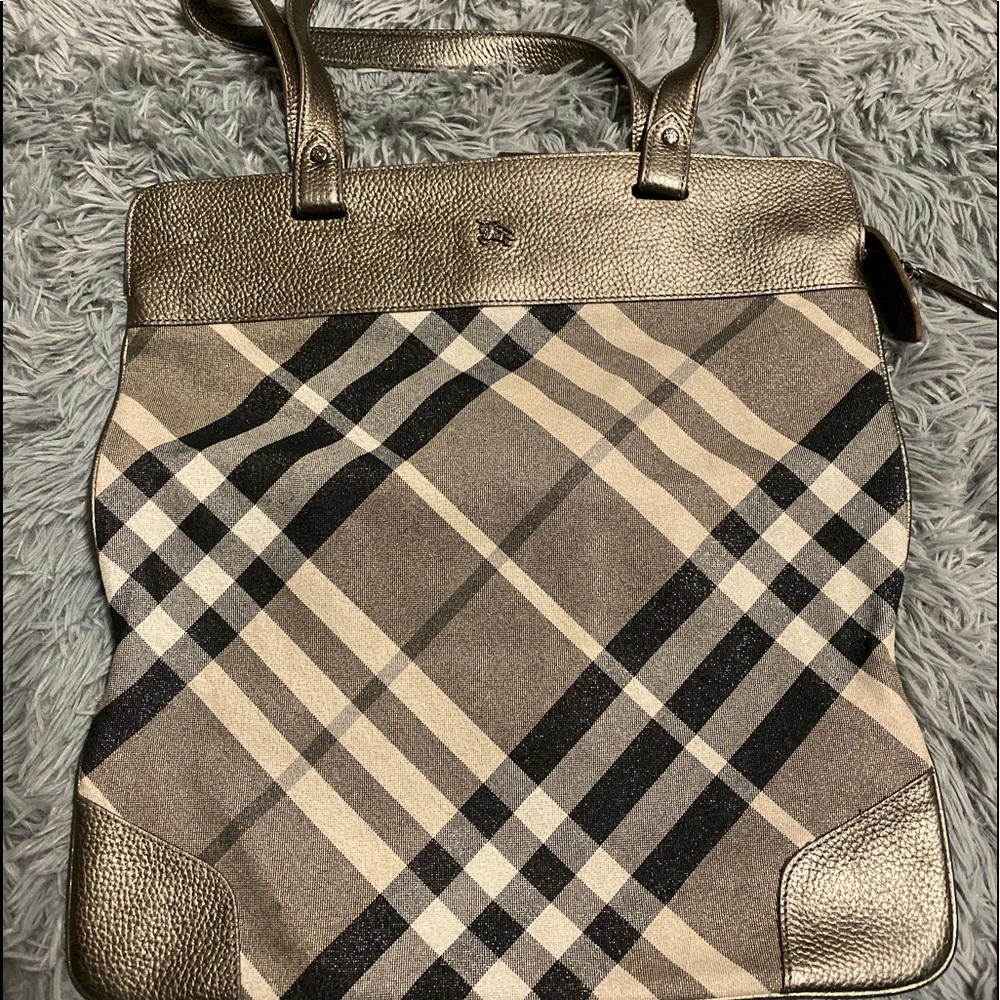 Burberry silver tote
